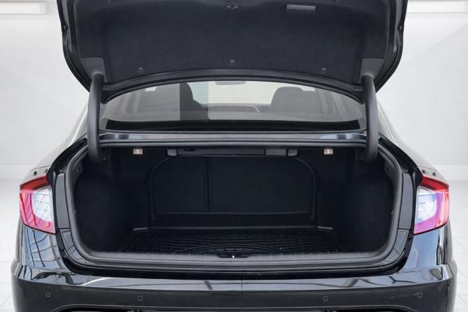 Hyundai Sonata VIII (DN8) с пробегом 2021 года, цена 2 500 000 рублей, 74905 км, седан, Автокод Объявления