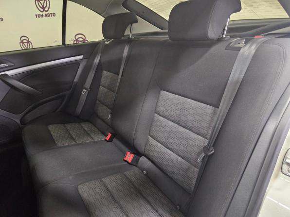 Skoda Octavia II (A5) Рестайлинг с пробегом 2013 года, цена 1 033 000 рублей, 90836 км, лифтбек, Автокод Объявления