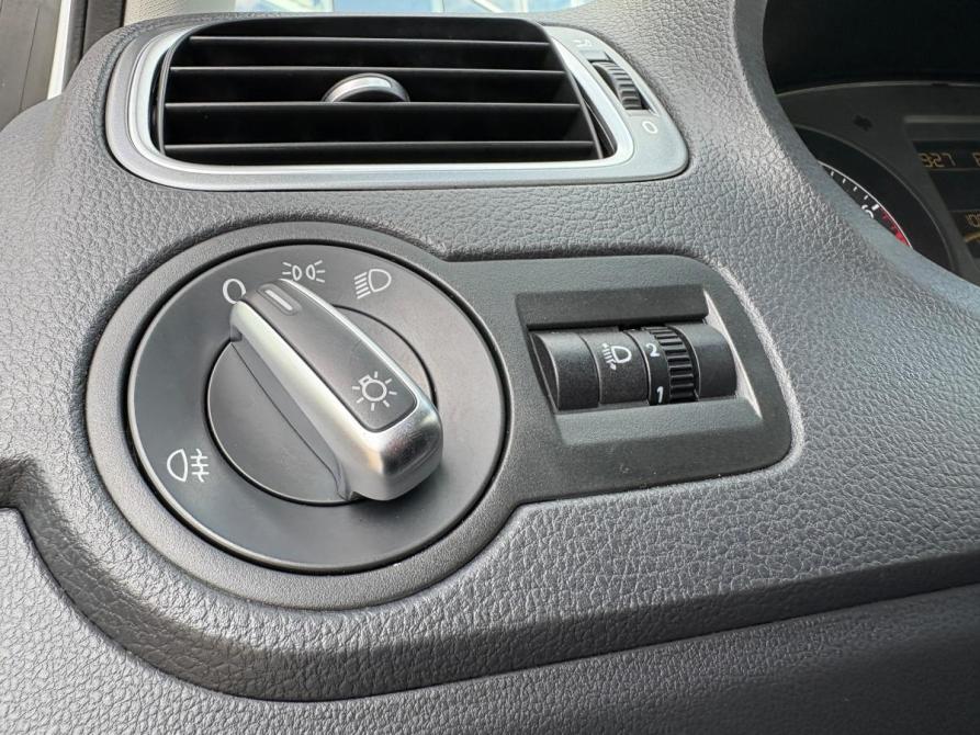 Volkswagen Polo V Рестайлинг Уфа  - изображение 18