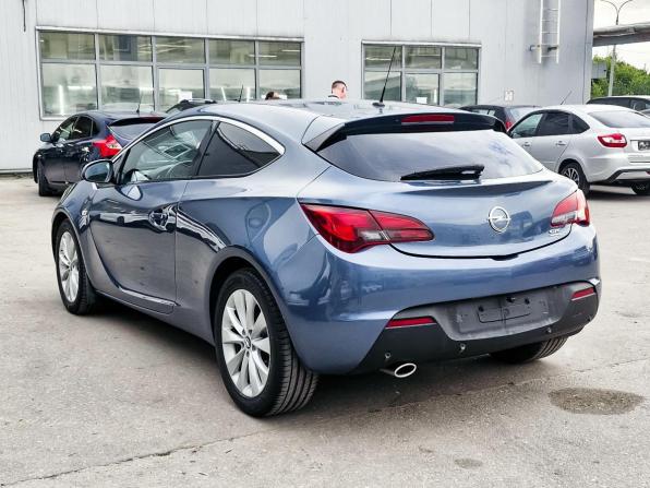 Opel Astra J Рестайлинг с пробегом 2013 года, цена 832 000 рублей, 148746 км, хэтчбек, Автокод Объявления