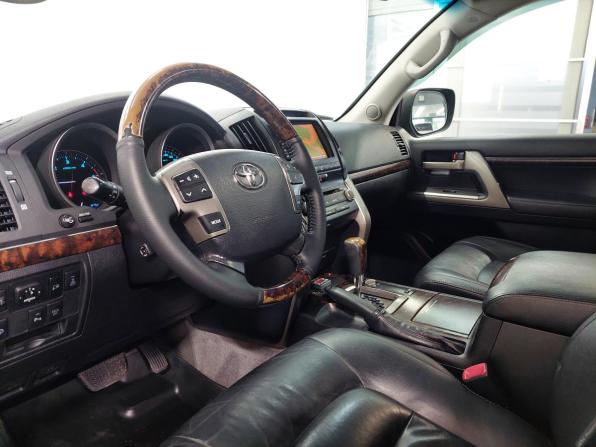 Toyota Land Cruiser 200 Series с пробегом 2011 года, цена 2 890 000 рублей, 244050 км, внедорожник, Автокод Объявления
