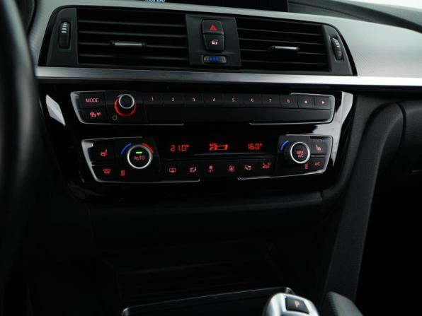 BMW 4 серии F32/F33/F36 Рестайлинг с пробегом 2019 года, цена 3 997 434 рубля, 49000 км, купе, Автокод Объявления