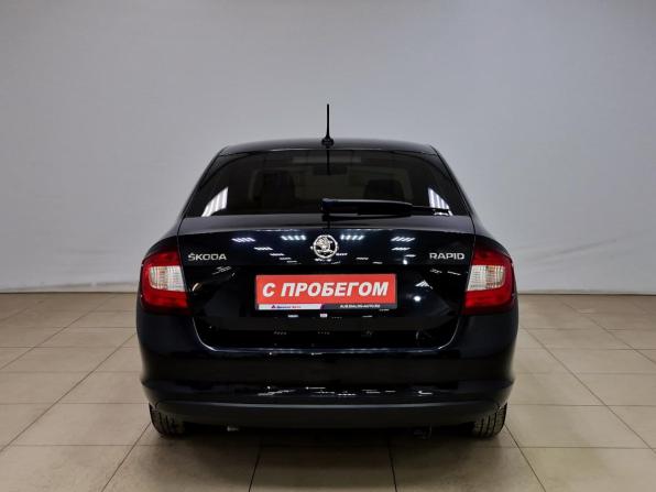 Skoda Rapid I Рестайлинг с пробегом 2018 года, цена 1 190 000 рублей, 126942 км, лифтбек, Автокод Объявления