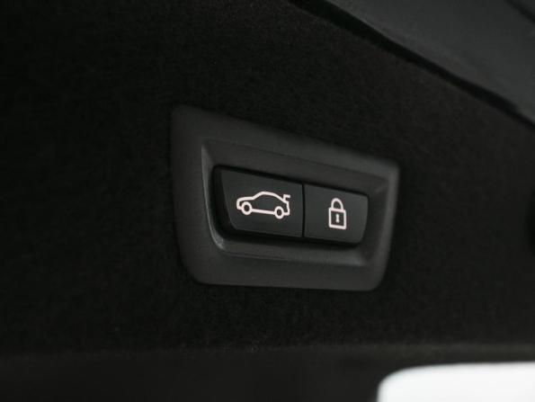 BMW 7 серии VI (G11/G12) с пробегом 2015 года, цена 3 350 000 рублей, 206445 км, седан, Автокод Объявления