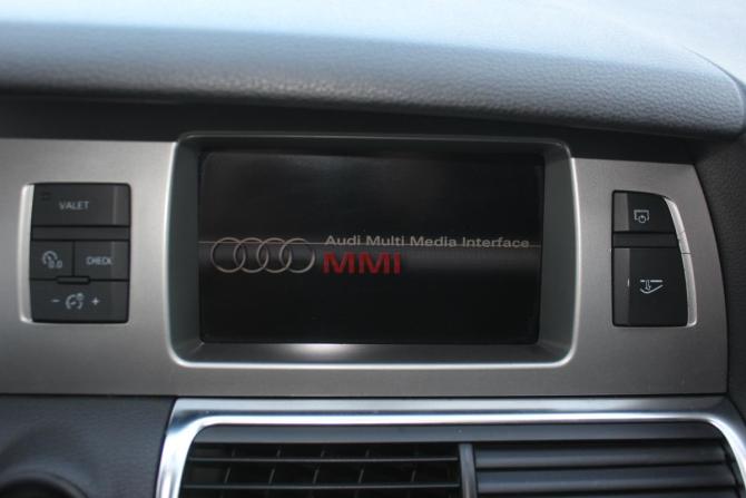 Audi Q7 I (4L) с пробегом 2007 года, цена 817 000 рублей, 245842 км, внедорожник, Автокод Объявления