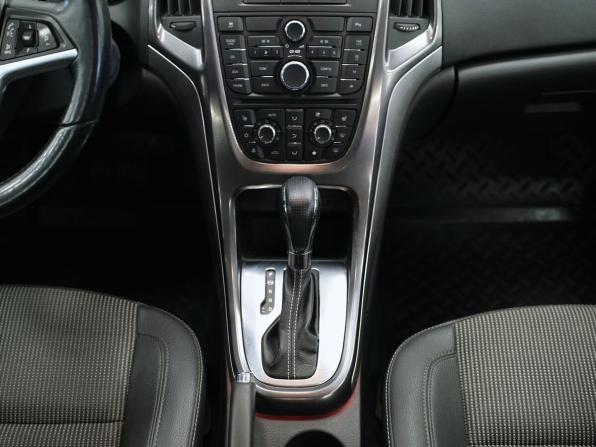 Opel Astra J с пробегом 2011 года, цена 514 000 рублей, 151359 км, хэтчбек, Автокод Объявления