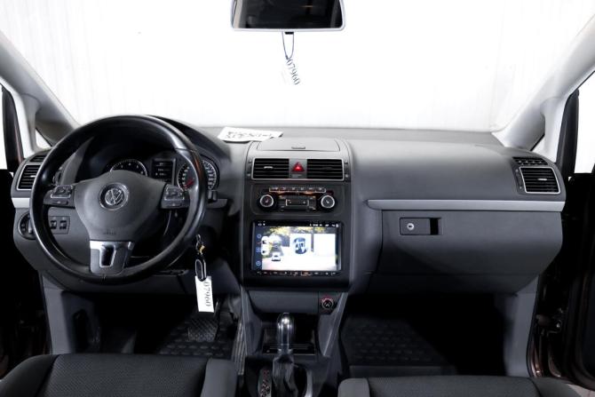 Volkswagen Touran I Рестайлинг 2 с пробегом 2012 года, цена 1 149 000 рублей, 104396 км, компактвэн, Автокод Объявления