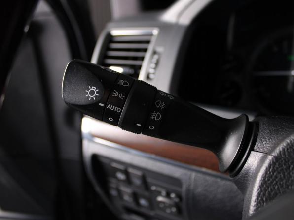 Toyota Land Cruiser 200 Series Рестайлинг 2 с пробегом 2016 года, цена 5 950 000 рублей, 220000 км, внедорожник, Автокод Объявления