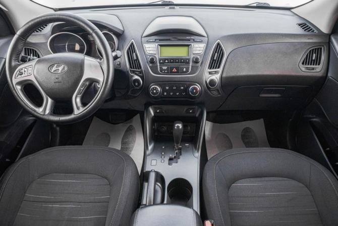 Hyundai ix35 I Рестайлинг с пробегом 2015 года, цена 1 599 000 рублей, 168000 км, внедорожник, Автокод Объявления
