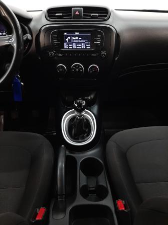Kia Soul II Рестайлинг с пробегом 2018 года, цена 970 000 рублей, 271466 км, хэтчбек, Автокод Объявления