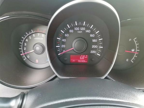 Kia Rio III Рестайлинг с пробегом 2016 года, цена 869 000 рублей, 193000 км, седан, Автокод Объявления