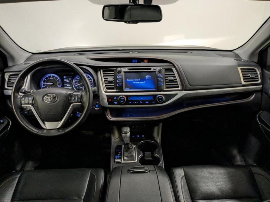 Toyota Highlander III (XU50) Рестайлинг Санкт-Петербург  - изображение 19