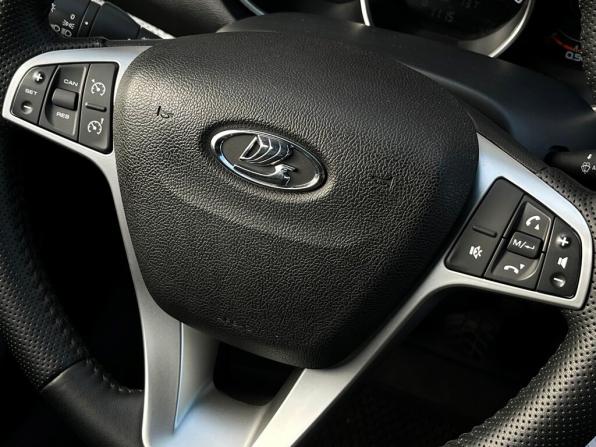 Lada (ВАЗ) Vesta I с пробегом 2017 года, цена 955 900 рублей, 89891 км, универсал, Автокод Объявления