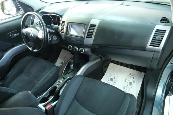 Mitsubishi Outlander II с пробегом 2008 года, цена 1 099 000 рублей, 212000 км, внедорожник, Автокод Объявления