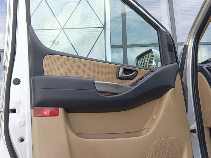 Hyundai Grand Starex I Москва  - изображение 15