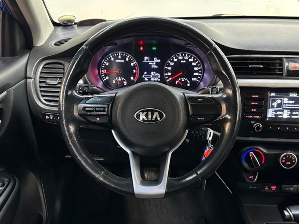 Kia Rio IV с пробегом 2018 года, цена 1 250 000 рублей, 135000 км, седан, Автокод Объявления