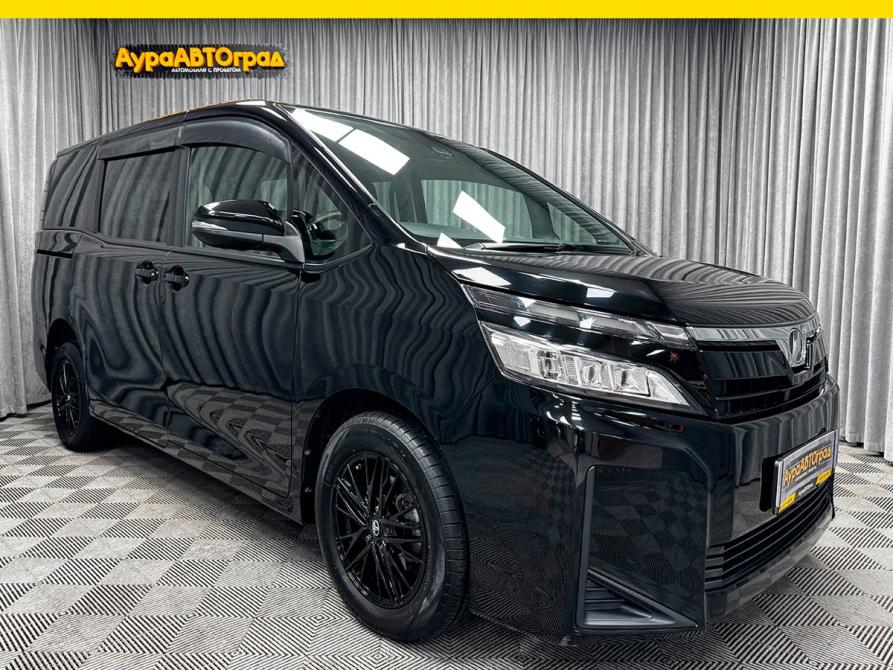 Toyota Voxy III (R80) Рестайлинг Стерлитамак  - изображение 1