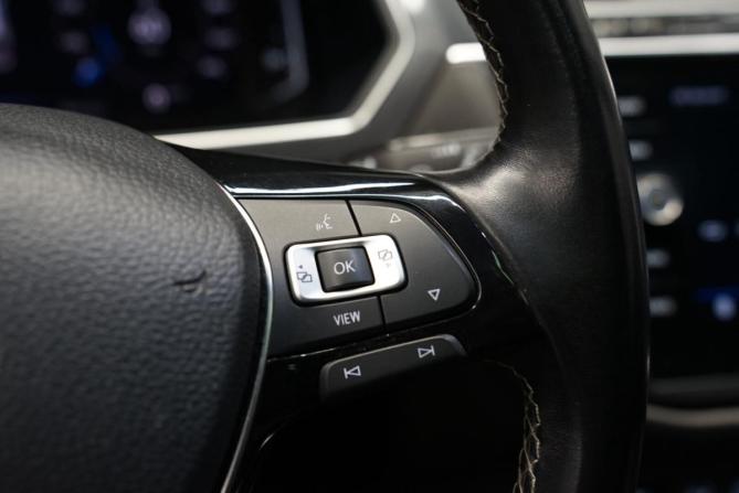 Volkswagen Tiguan II Рестайлинг с пробегом 2020 года, цена 3 100 000 рублей, 82000 км, внедорожник, Автокод Объявления
