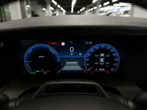 Toyota Camry IX (XV80) China Market с пробегом 2026 года, цена 4 350 000 рублей, 50 км, седан, Автокод Объявления