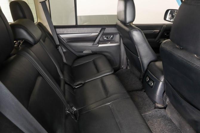 Mitsubishi Pajero IV Рестайлинг 1 с пробегом 2012 года, цена 2 449 000 рублей, 183000 км, внедорожник, Автокод Объявления