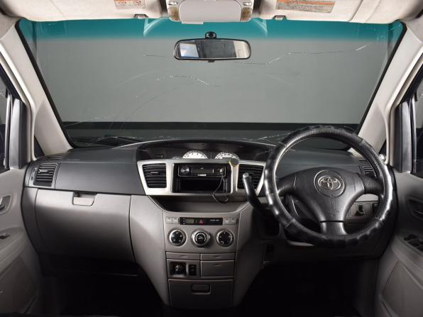Toyota Noah I (R60) с пробегом 2002 года, цена 829 995 рублей, 300956 км, минивэн, Автокод Объявления