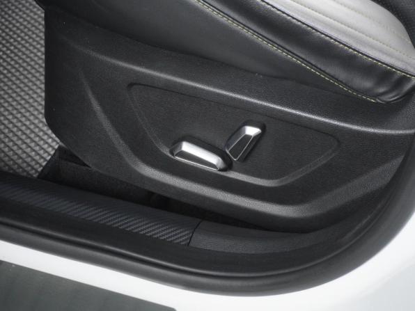 Geely Coolray I Рестайлинг с пробегом 2023 года, цена 2 089 000 рублей, 31749 км, внедорожник, Автокод Объявления