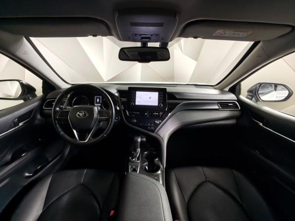 Toyota Camry VIII (XV70) Рестайлинг с пробегом 2021 года, цена 2 999 000 рублей, 52316 км, седан, Автокод Объявления