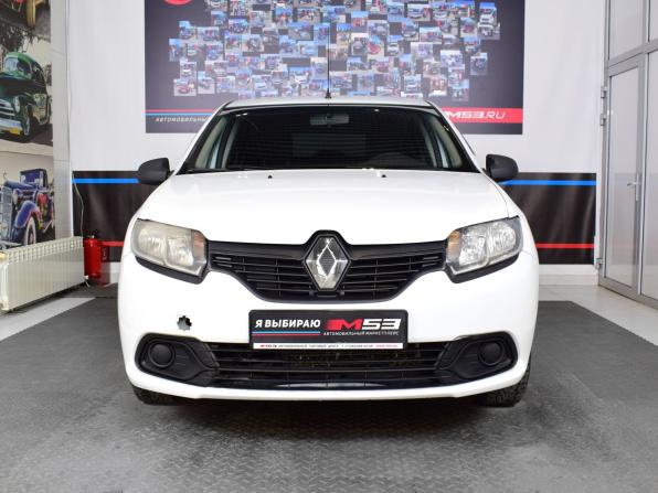 Renault Logan II с пробегом 2017 года, цена 595 995 рублей, 192808 км, седан, Автокод Объявления