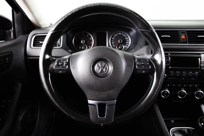 Volkswagen Jetta VI с пробегом 2013 года, цена 949 000 рублей, 253133 км, седан, Автокод Объявления