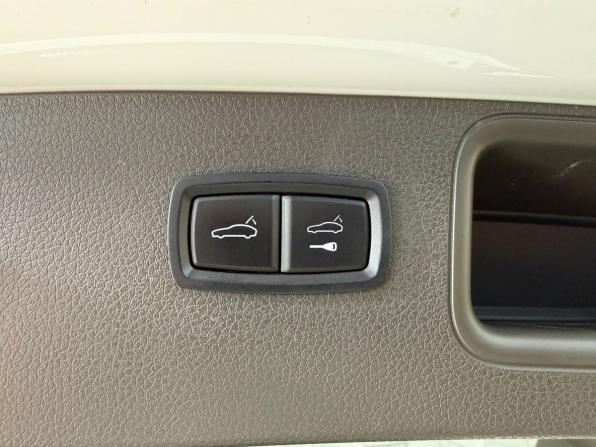 Porsche Macan I Рестайлинг с пробегом 2019 года, цена 4 193 000 рублей, 82817 км, внедорожник, Автокод Объявления