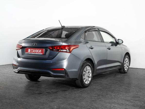 Hyundai Solaris II с пробегом 2018 года, цена 1 235 500 рублей, 120874 км, седан, Автокод Объявления