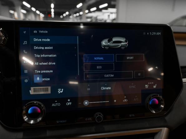 Lexus RX V с пробегом 2025 года, цена 8 300 000 рублей, 75 км, внедорожник, Автокод Объявления