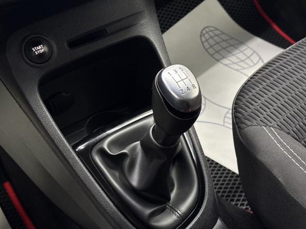 Renault Kaptur I с пробегом 2018 года, цена 1 599 000 рублей, 72899 км, внедорожник, Автокод Объявления