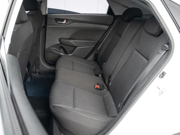Hyundai Solaris II с пробегом 2019 года, цена 1 385 000 рублей, 108343 км, седан, Автокод Объявления