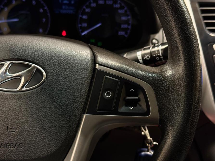 Hyundai Solaris I Челябинск  - изображение 16
