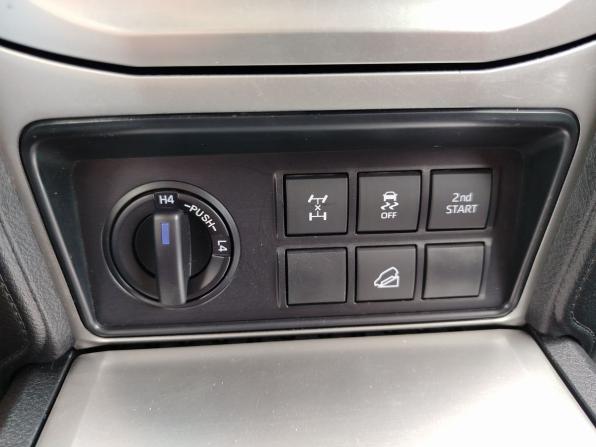 Toyota Land Cruiser Prado 150 Series Рестайлинг 3 с пробегом 2021 года, цена 5 119 000 рублей, 147914 км, внедорожник, Автокод Объявления