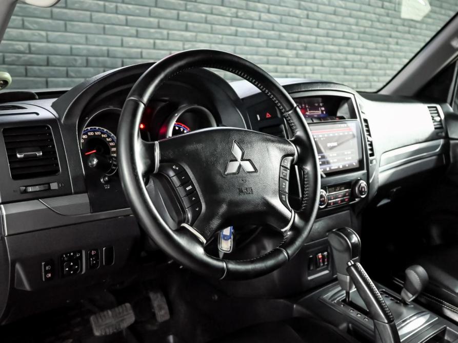 Mitsubishi Pajero IV Екатеринбург  - изображение 11
