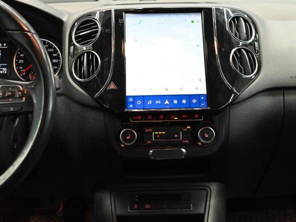 Volkswagen Tiguan I Рестайлинг с пробегом 2014 года, цена 1 600 000 рублей, 193267 км, внедорожник, Автокод Объявления