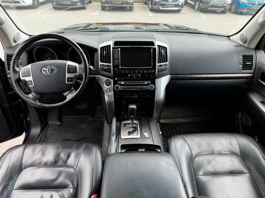 Toyota Land Cruiser 200 Series Рестайлинг 1 Череповец  - изображение 11