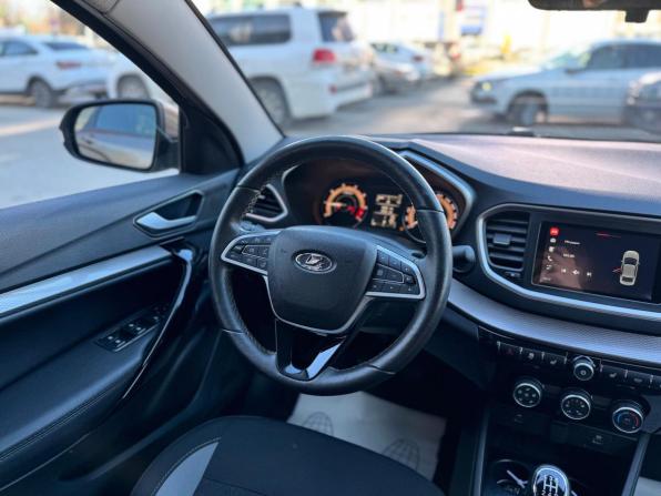 Lada (ВАЗ) Vesta I Рестайлинг (NG) с пробегом 2024 года, цена 1 250 000 рублей, 53571 км, седан, Автокод Объявления