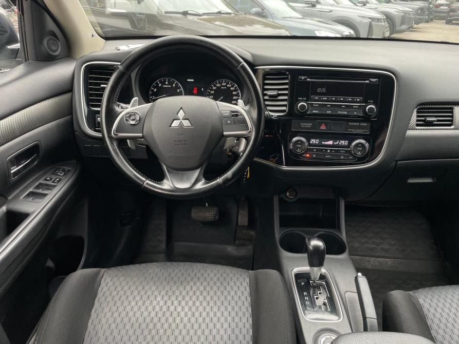 Mitsubishi Outlander III Рестайлинг Санкт-Петербург  - изображение 9