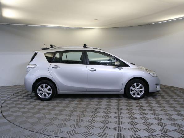 Toyota Verso I Рестайлинг с пробегом 2013 года, цена 1 195 000 рублей, 187037 км, компактвэн, Автокод Объявления