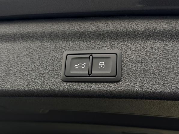 Audi Q3 II (F3) с пробегом 2026 года, цена 3 950 000 рублей, 25 км, внедорожник, Автокод Объявления