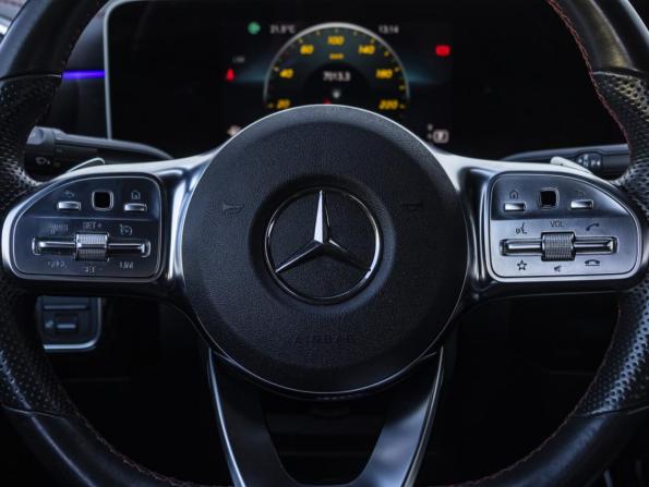 Mercedes-Benz CLA II (C118 X118) с пробегом 2019 года, цена 2 698 000 рублей, 97422 км, седан, Автокод Объявления