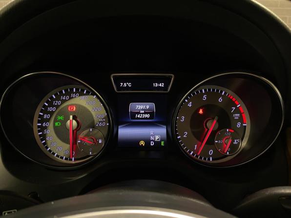 Mercedes-Benz GLA I (X156) с пробегом 2015 года, цена 1 825 000 рублей, 142390 км, внедорожник, Автокод Объявления