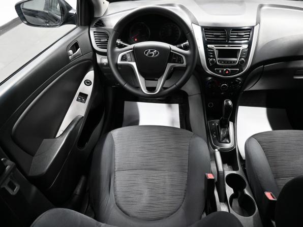 Hyundai Solaris I с пробегом 2014 года, цена 825 000 рублей, 165069 км, седан, Автокод Объявления
