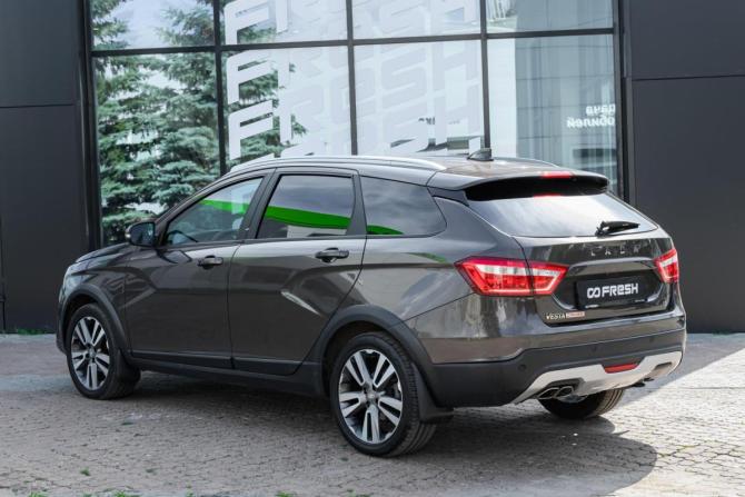 Lada (ВАЗ) Vesta I с пробегом 2018 года, цена 899 000 рублей, 118482 км, универсал, Автокод Объявления