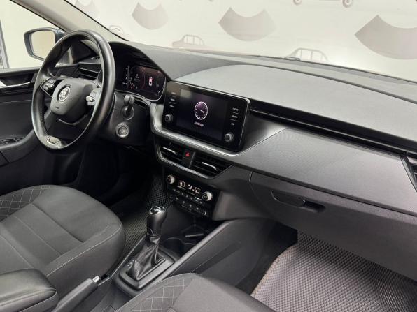 Skoda Rapid II с пробегом 2022 года, цена 1 690 000 рублей, 111220 км, лифтбек, Автокод Объявления
