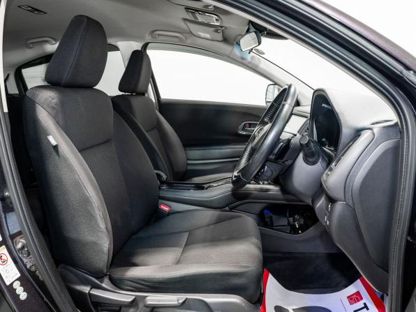 Honda Vezel I с пробегом 2014 года, цена 1 475 000 рублей, 125800 км, внедорожник, Автокод Объявления