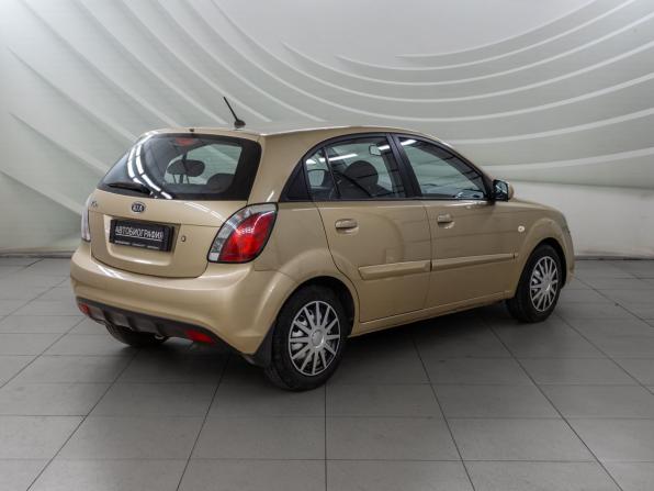 Kia Rio II Рестайлинг с пробегом 2011 года, цена 588 000 рублей, 154131 км, хэтчбек, Автокод Объявления